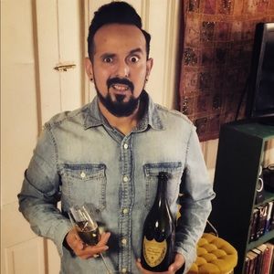 Meet your Posher, Victor